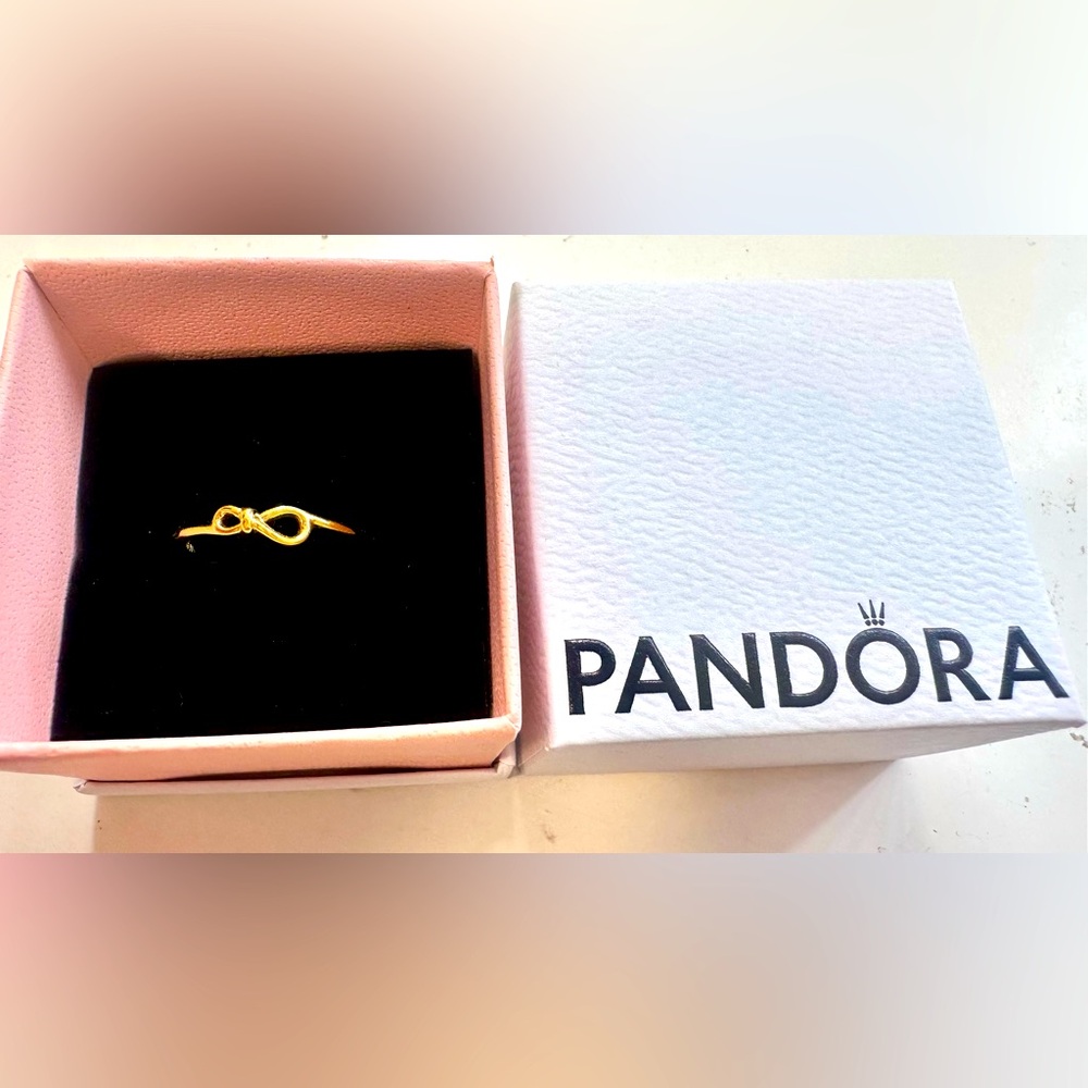 Pandora ring size 7.5